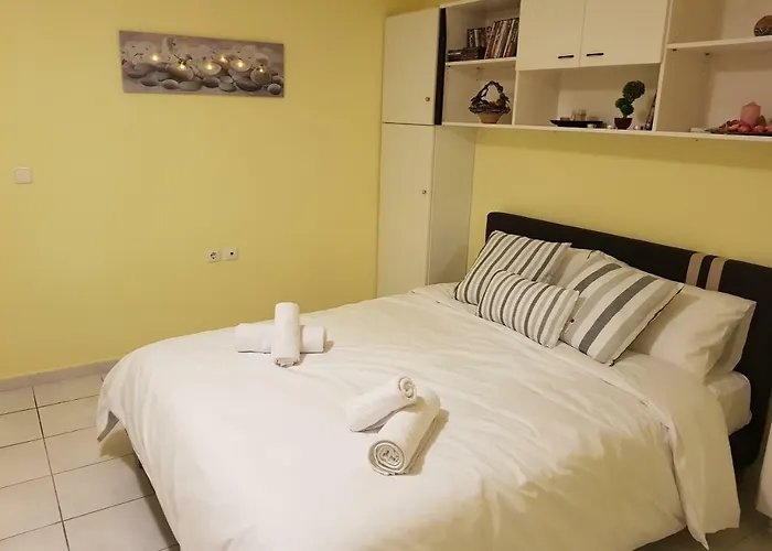 Cozzy Studio In Nea Makri