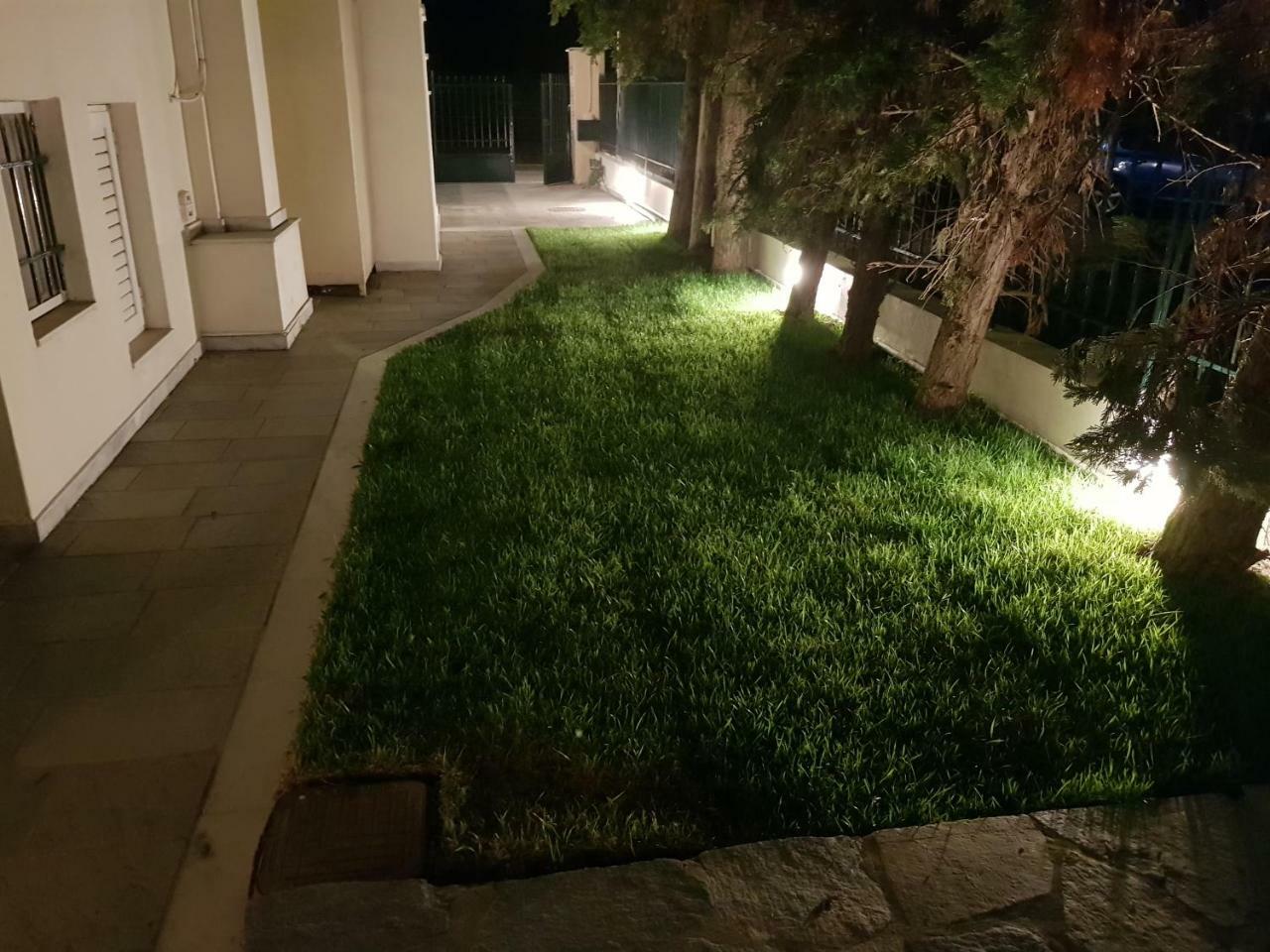 Appartamento Cozzy In Néa Mákri